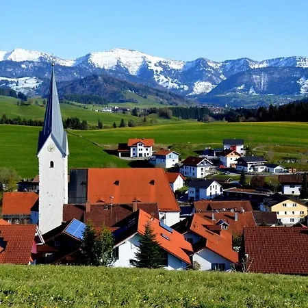 With 2 Bedrooms Holiday home Stiefenhofen